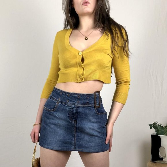 2000s mustard yellow button up cropped cardigan - Picture 3 of 4